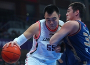 三亿体育体育登录入口-湖北男篮力挫对手，实现逆袭