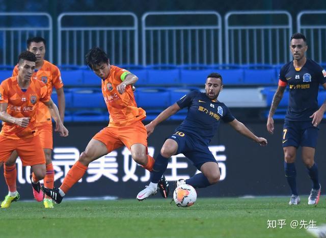 鲁能客场不敌富力，遭遇阶段性失利