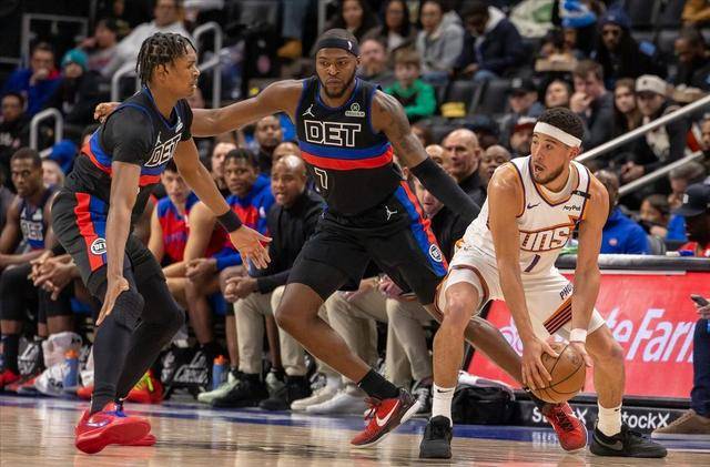 太阳队新援爆冷砍分，助球队逆转艰难胜利