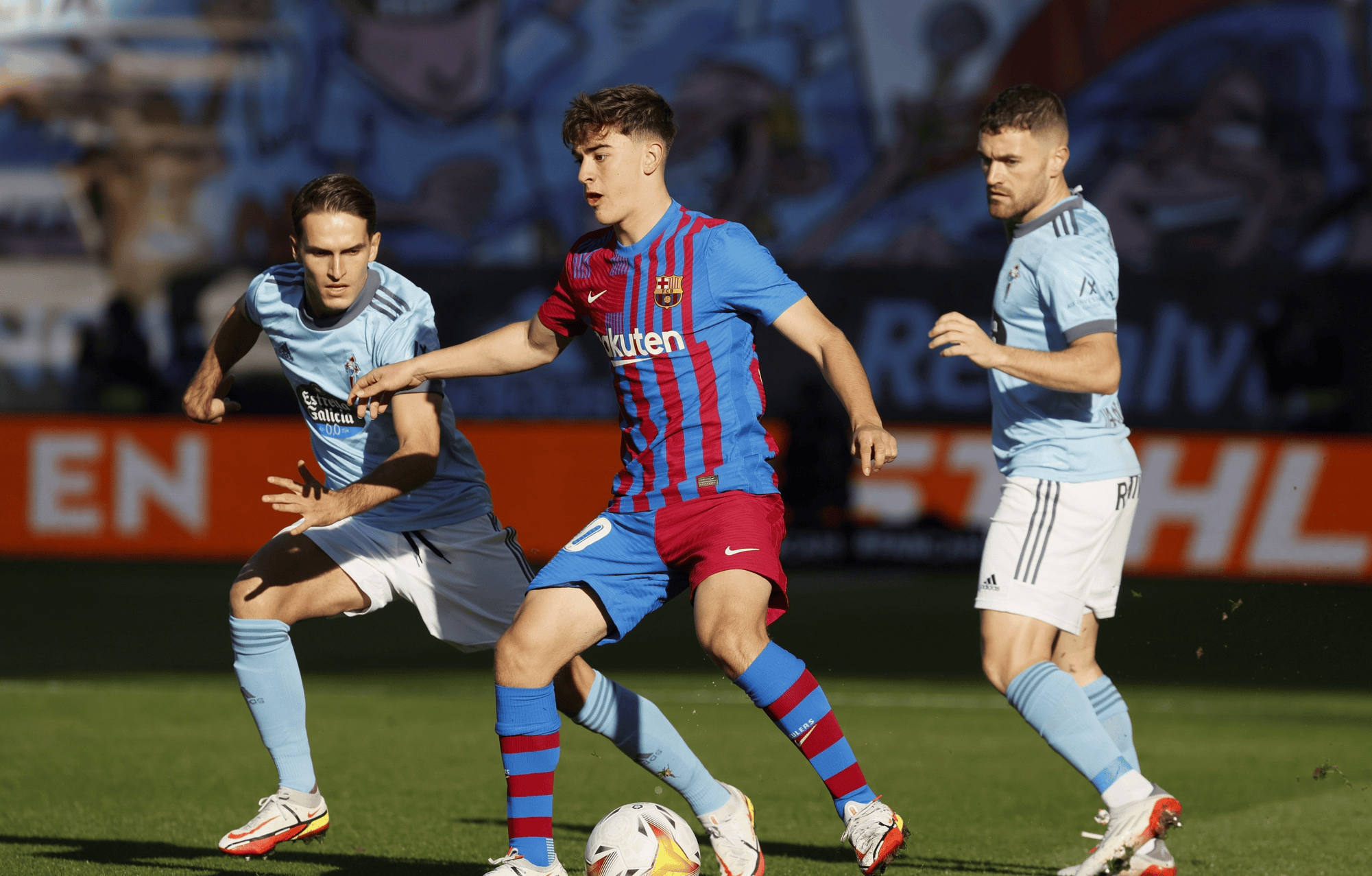 巴伦西亚队实力集中在中场，前途不明朗