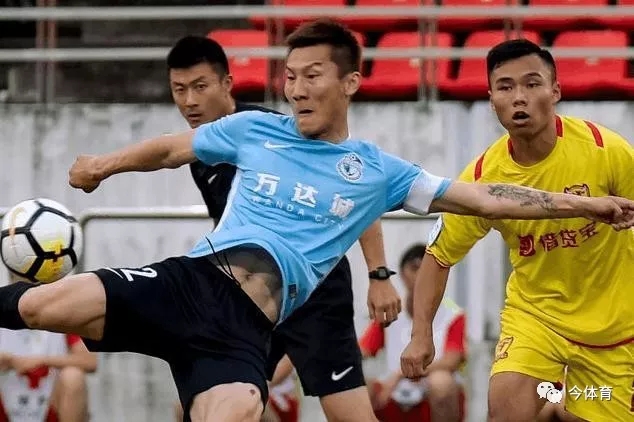 关于天津泰达战胜大连一方，稳固保级形势的信息